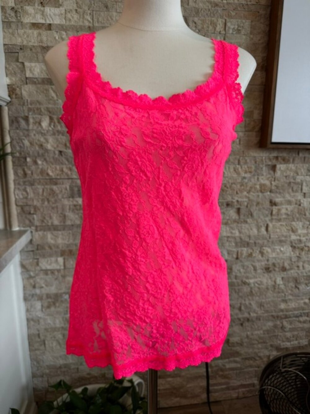 Hanky Panky Signature Lace Unlined Camisole Tank Pink Stretch Scallop Trim L